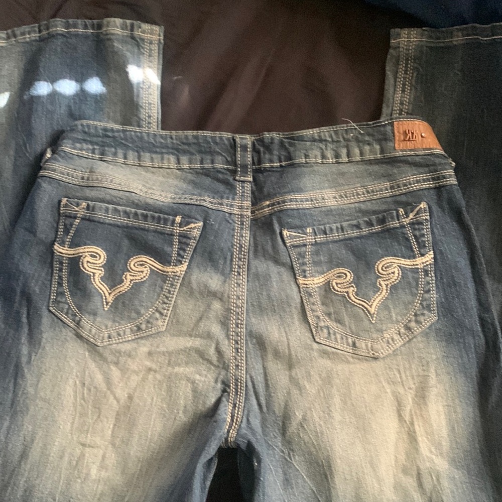 Womens new without tags Royal Blue boot cut jeans size 17